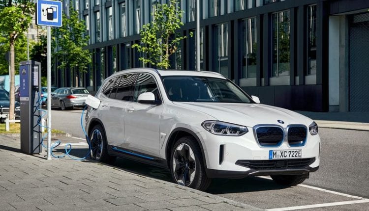 الإعلان عن BMW iX3 الكهربائية
