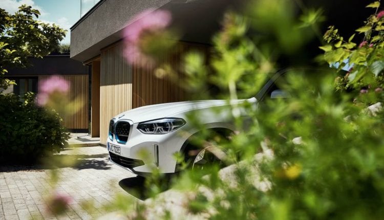 الإعلان عن BMW iX3 الكهربائية
