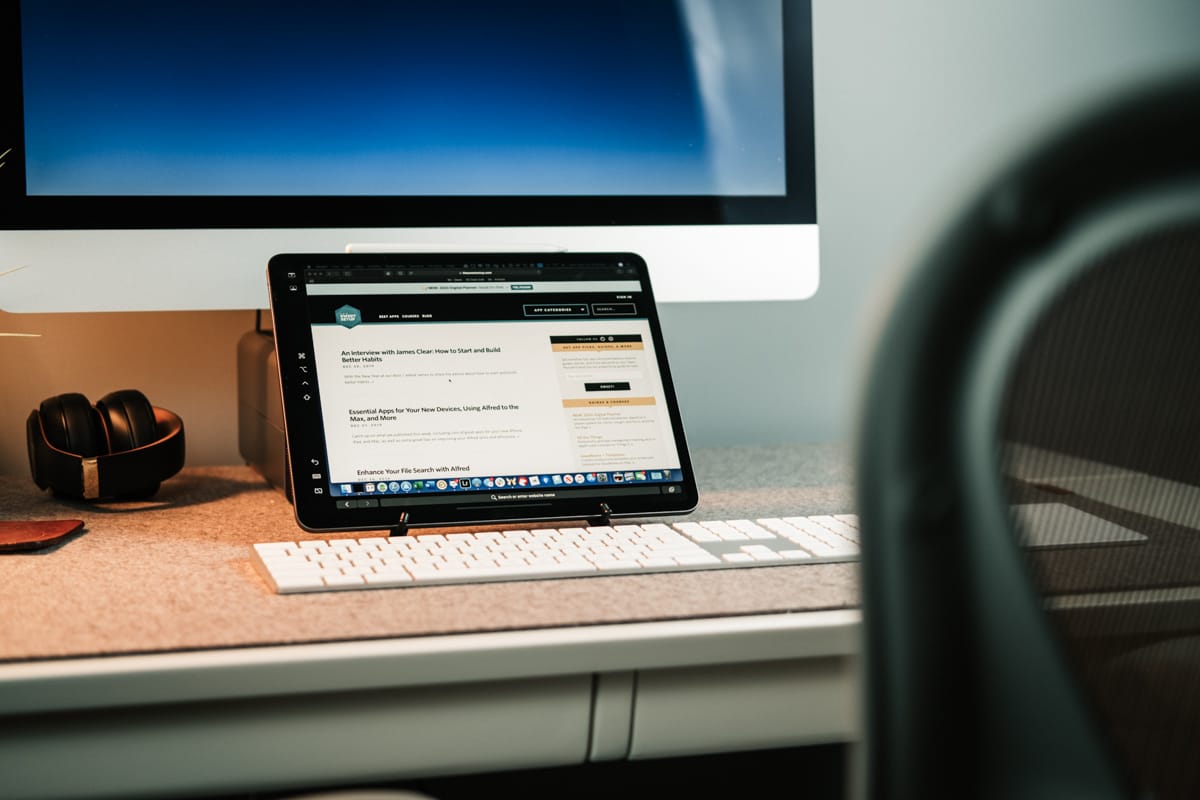 كيف تستخدم الآيباد كشاشة فرعية