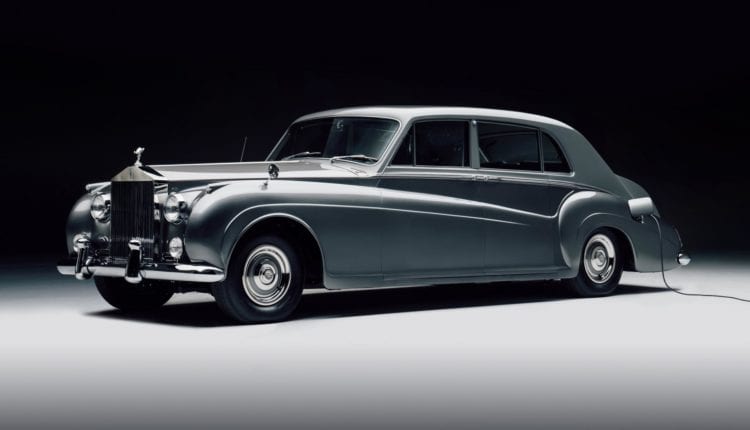 رولز رويس فانتوم موديل 1961 تعمل بالكهرباء بالكامل!