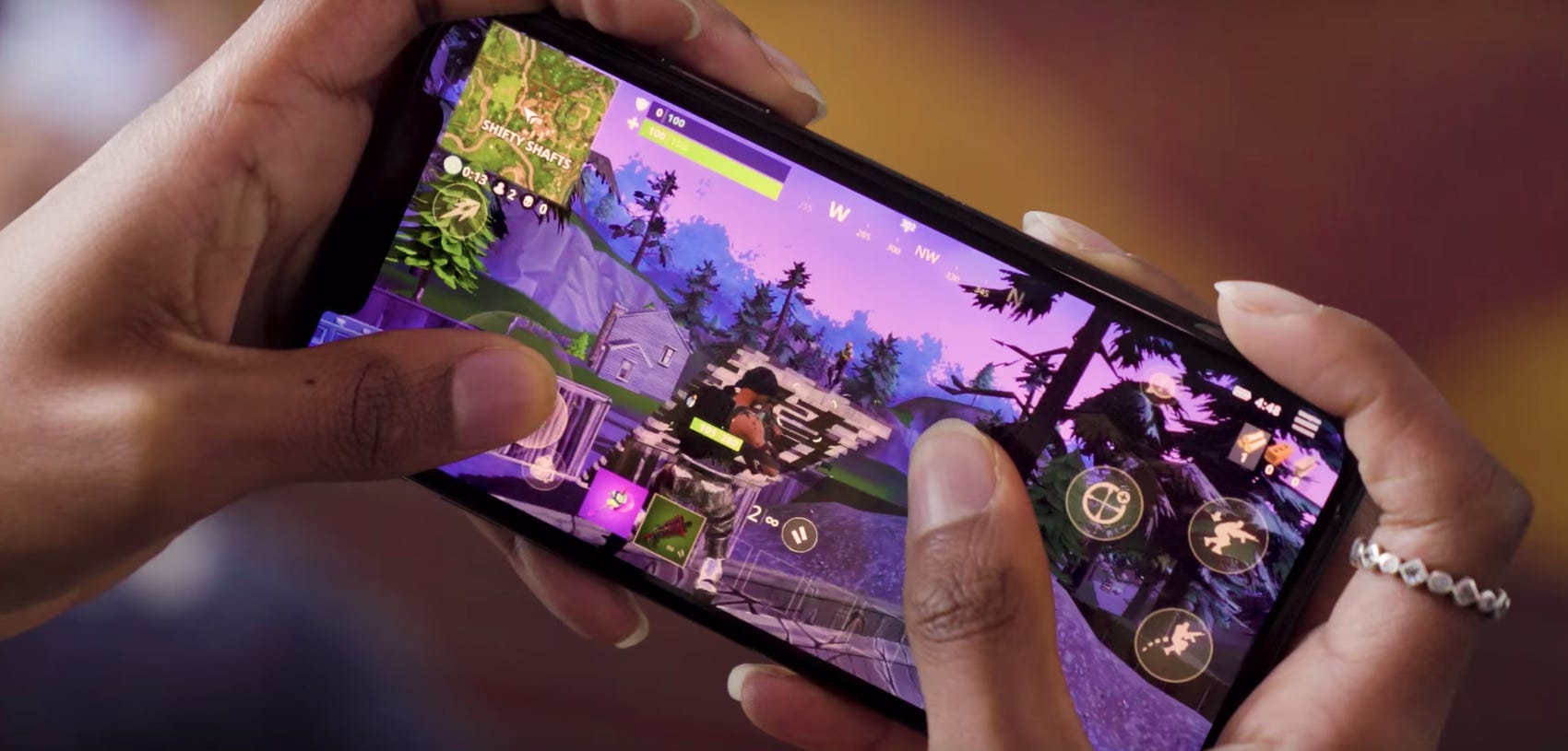 أبل تحذف Fortnite من متجر التطبيقات