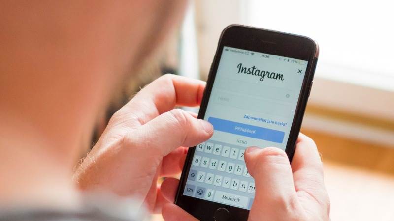 إنستجرام يبدأ إخفاء التعليقات السلبية على المنشورات مع تنبيه من يكتبها