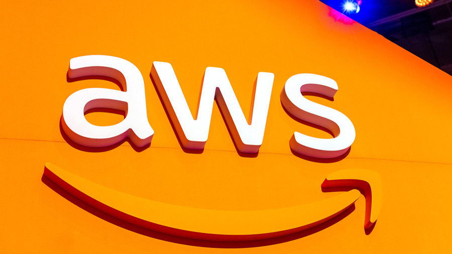 أمازون تستثمر 2.8 مليار دولار في بناء مركز خوادم عملاق في الهند