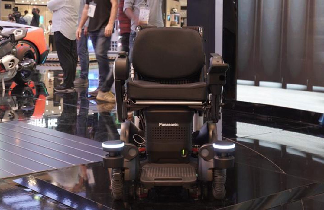 جيتكس 2020: باناسونيك تكشف عن كرسي متحرك ذاتي القيادة لأصحاب الهمم