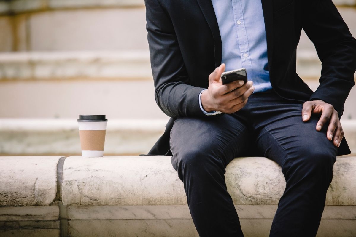 هل تصل الرسائل النصية بعد الحظر