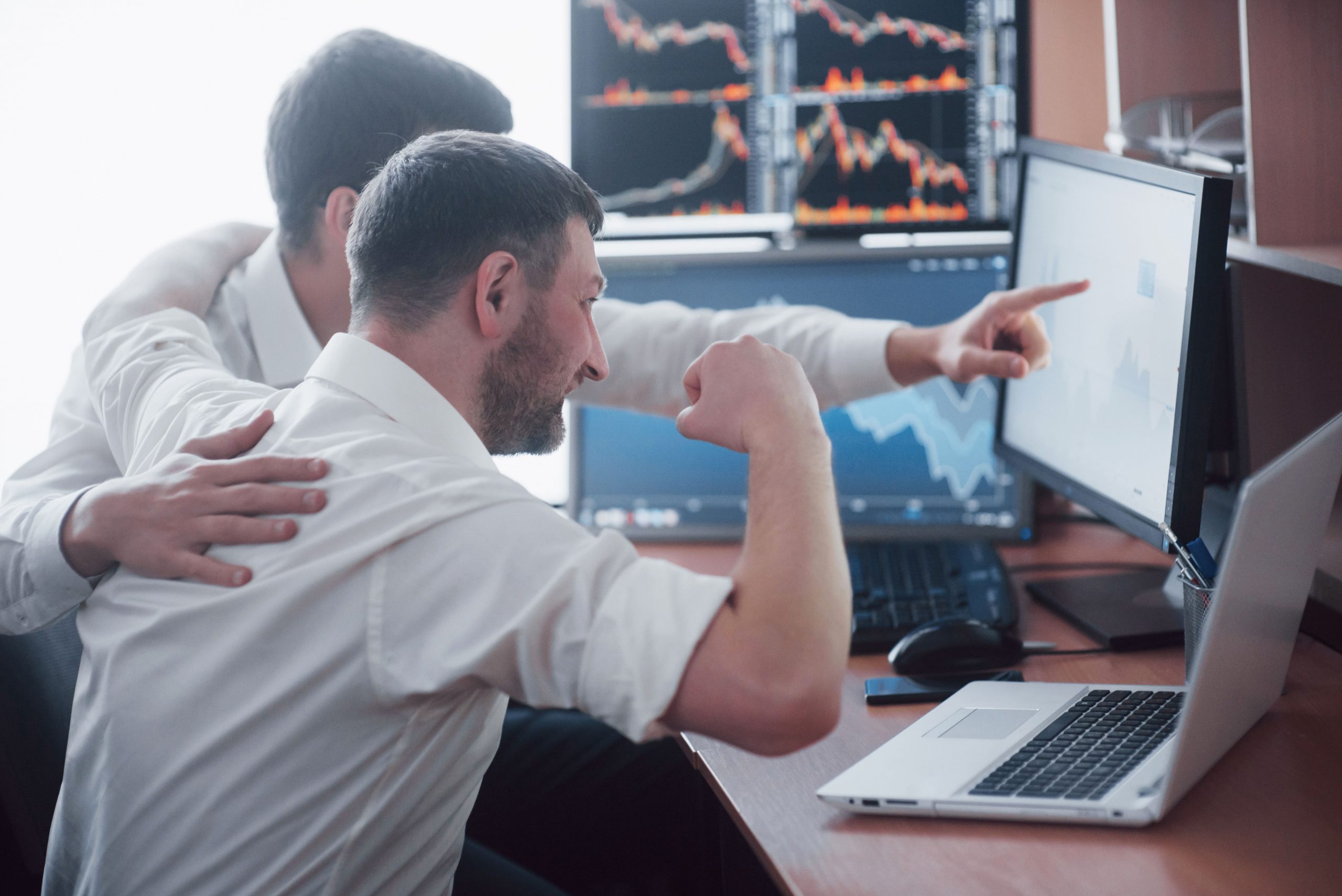 sarwa etoro robinhood apps