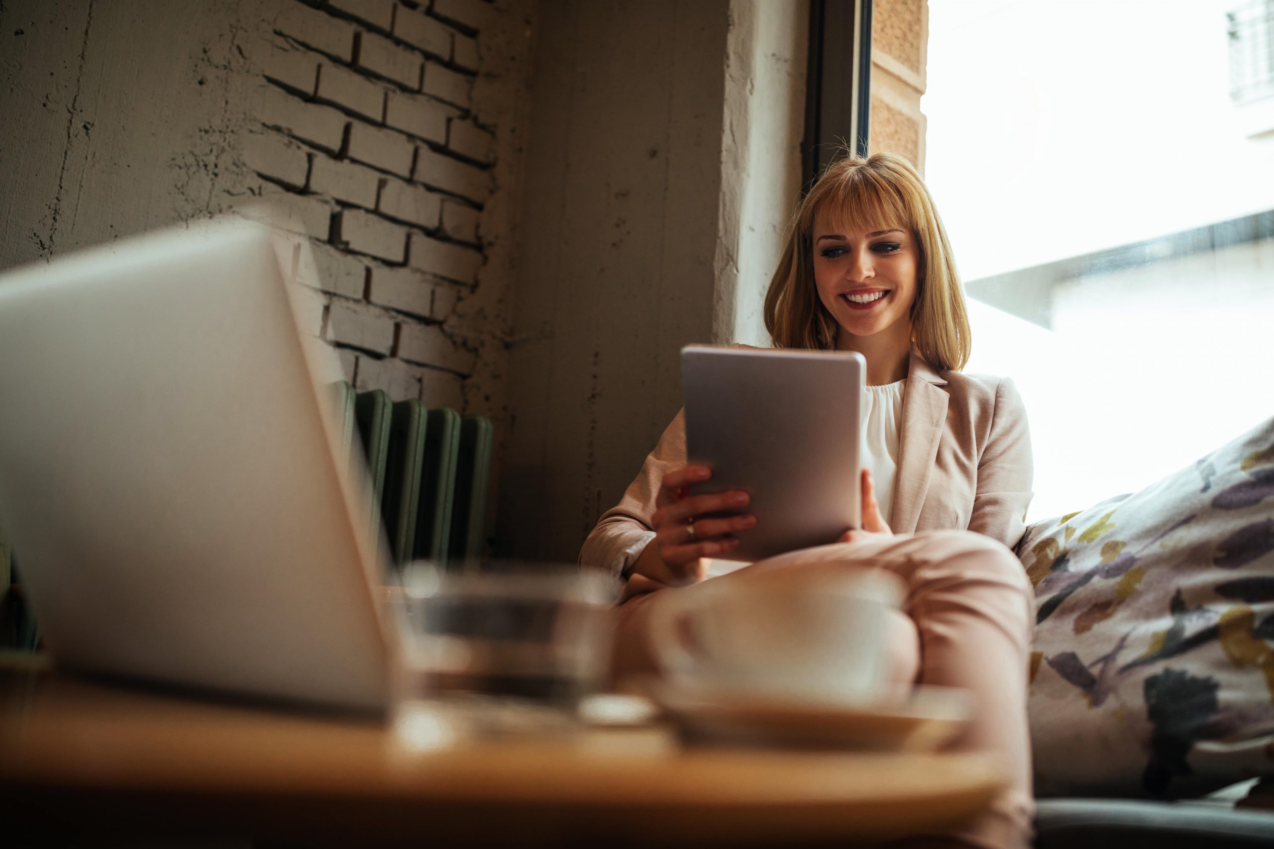 كيف تحول شركات التكنولوجيا التحديات إلى فرص؟