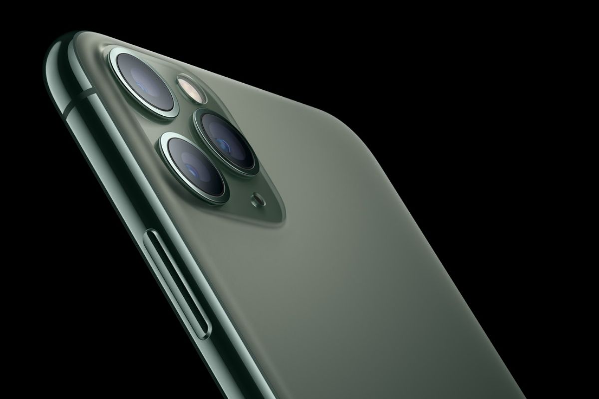 سعة بطارية ايفون 11 pro max