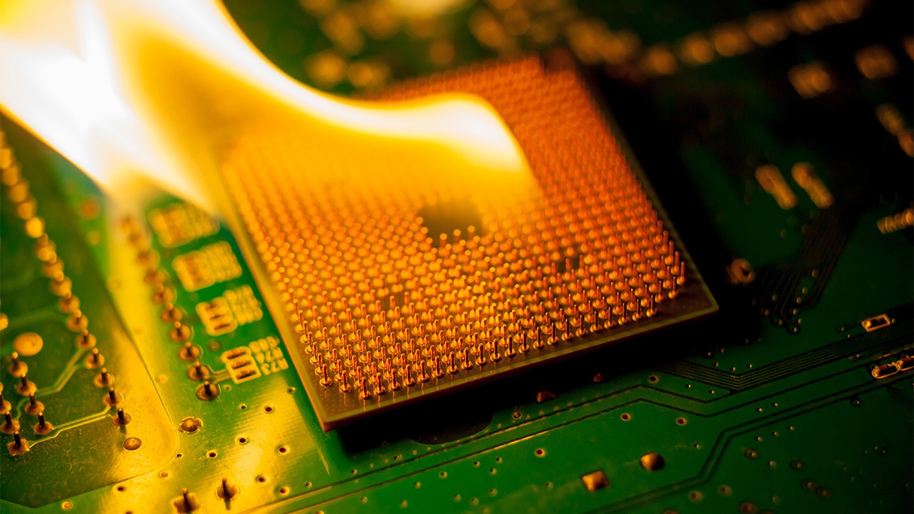 ما هي عملية كسر سرعة المعالج؟ كيف تتم وهل يجب أن تجربها؟