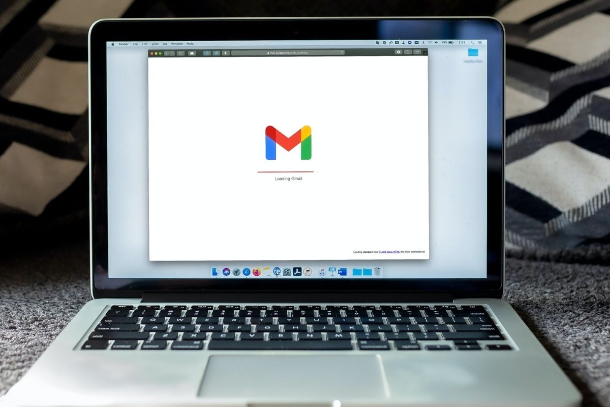 إنشاء بريد إلكتروني مجاني