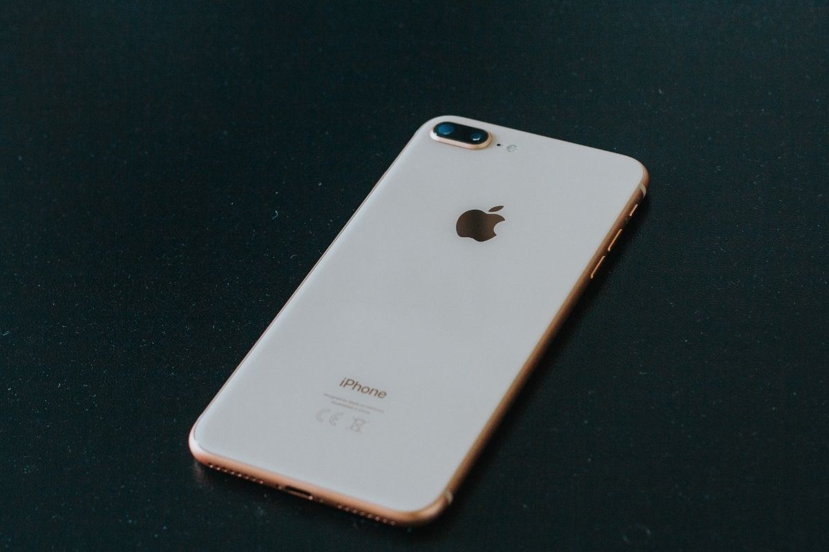 سعر ايفون 8 بلس