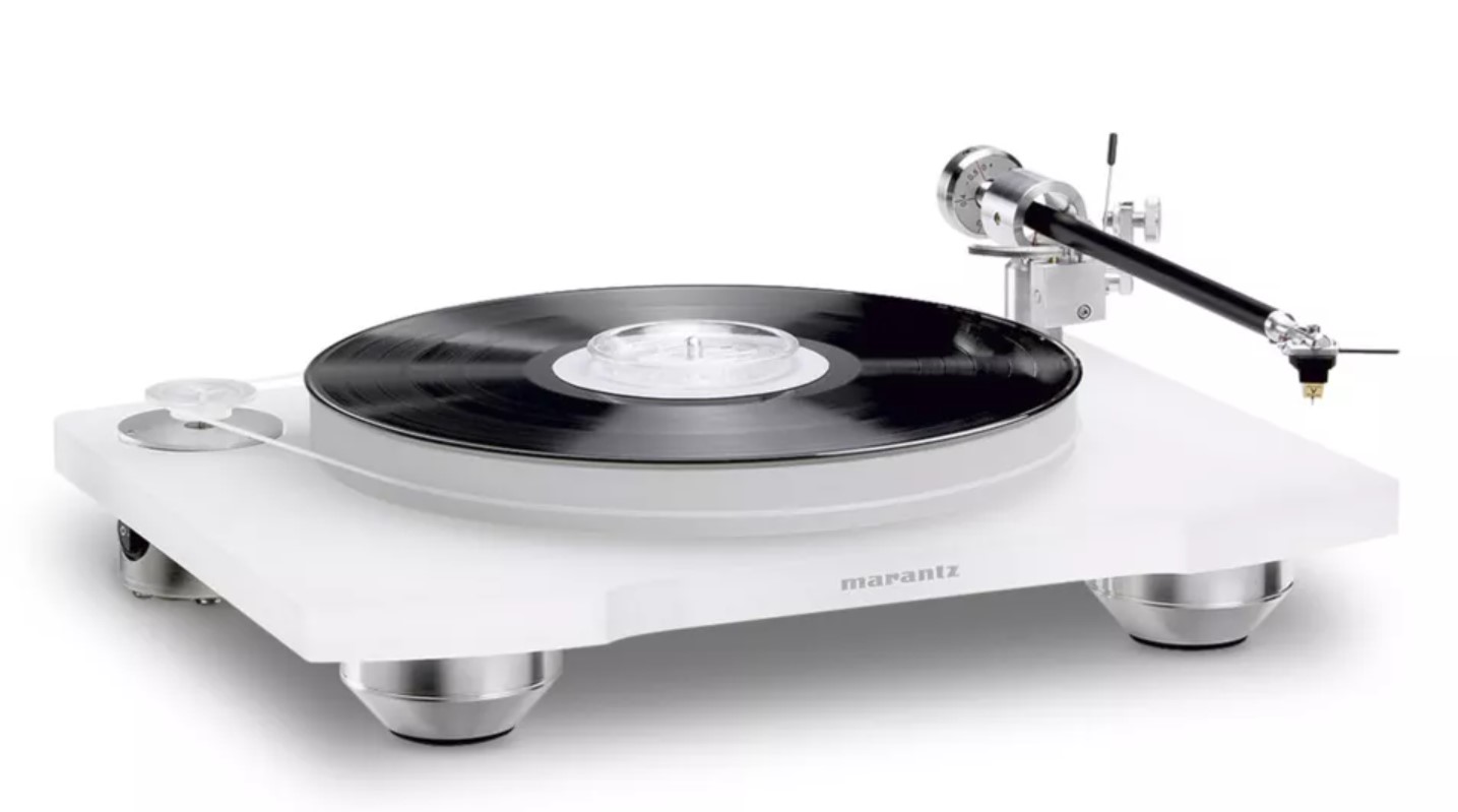 تريد بناء مكتبتك الصوتية من الجرامافون (الفونوغراف)؟ اعرف عيوبها قبل أن تصرف مالك