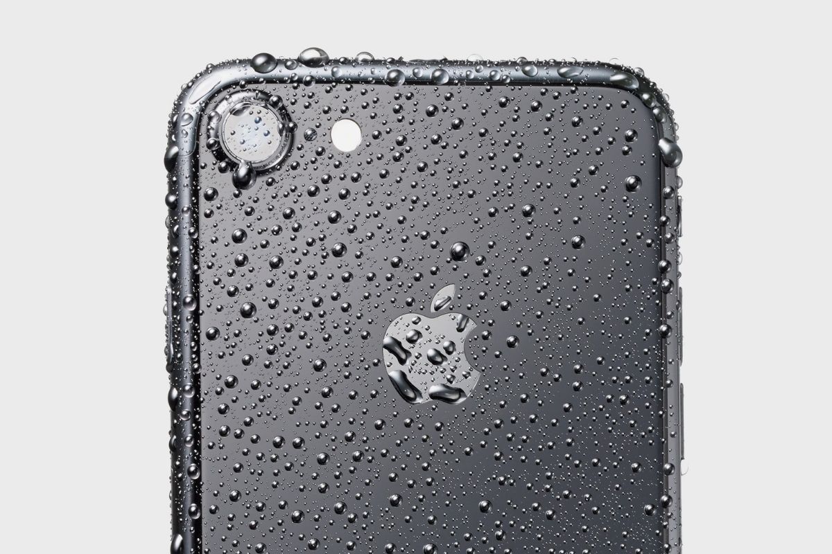 سعر ايفون 7 في السعودية