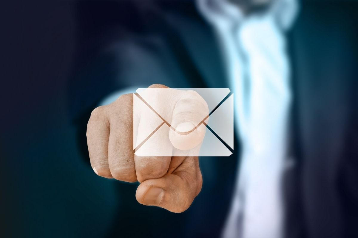 كيفية تسجيل الدخول الى هوتميل