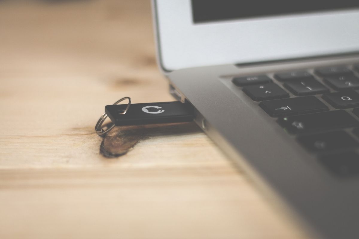 استعادة الملفات المحذوفة من الفلاش