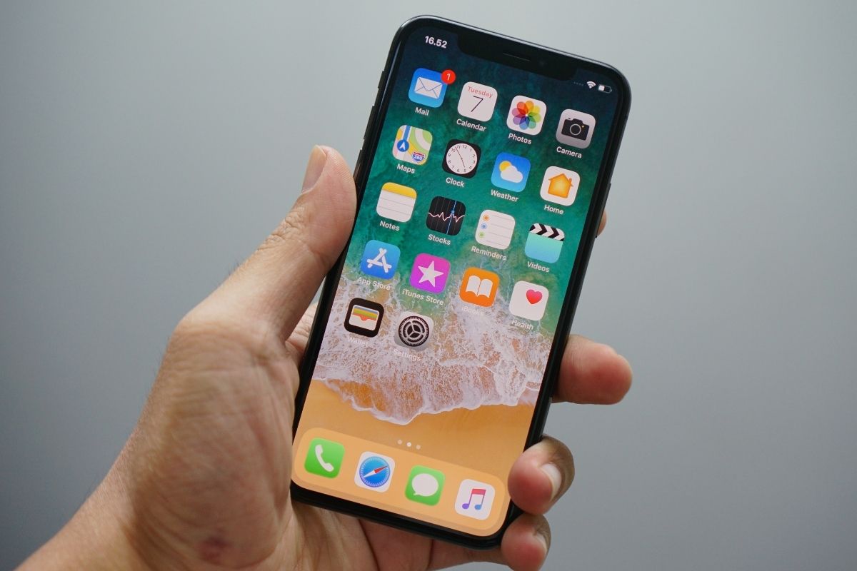 طريقة عرض شاشة الايفون على الكمبيوتر