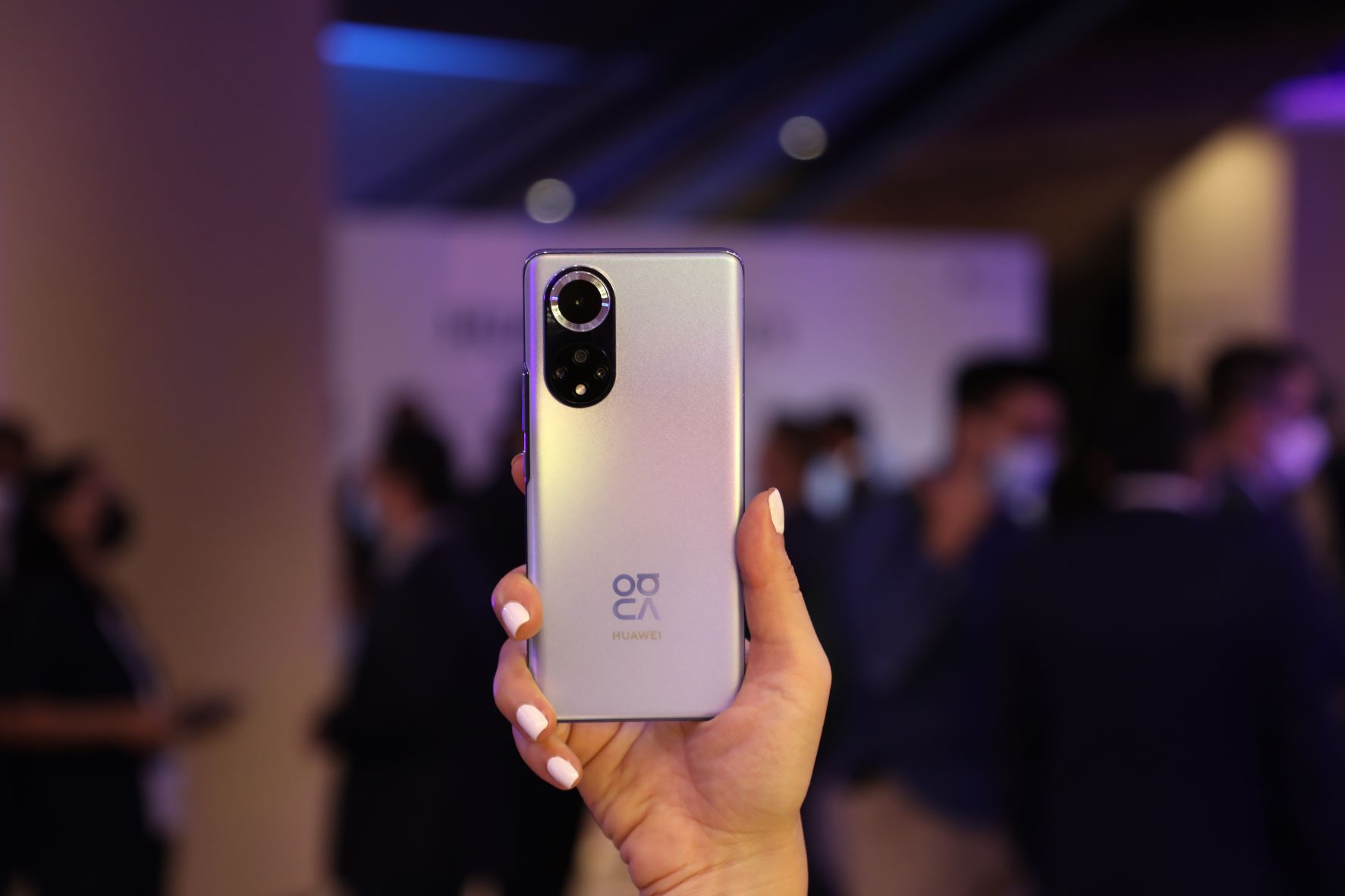 HUAWEI nova 9