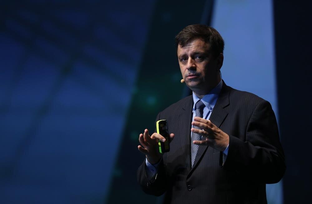 LUC RÉMONT