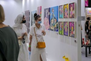 فنون العالم دبي