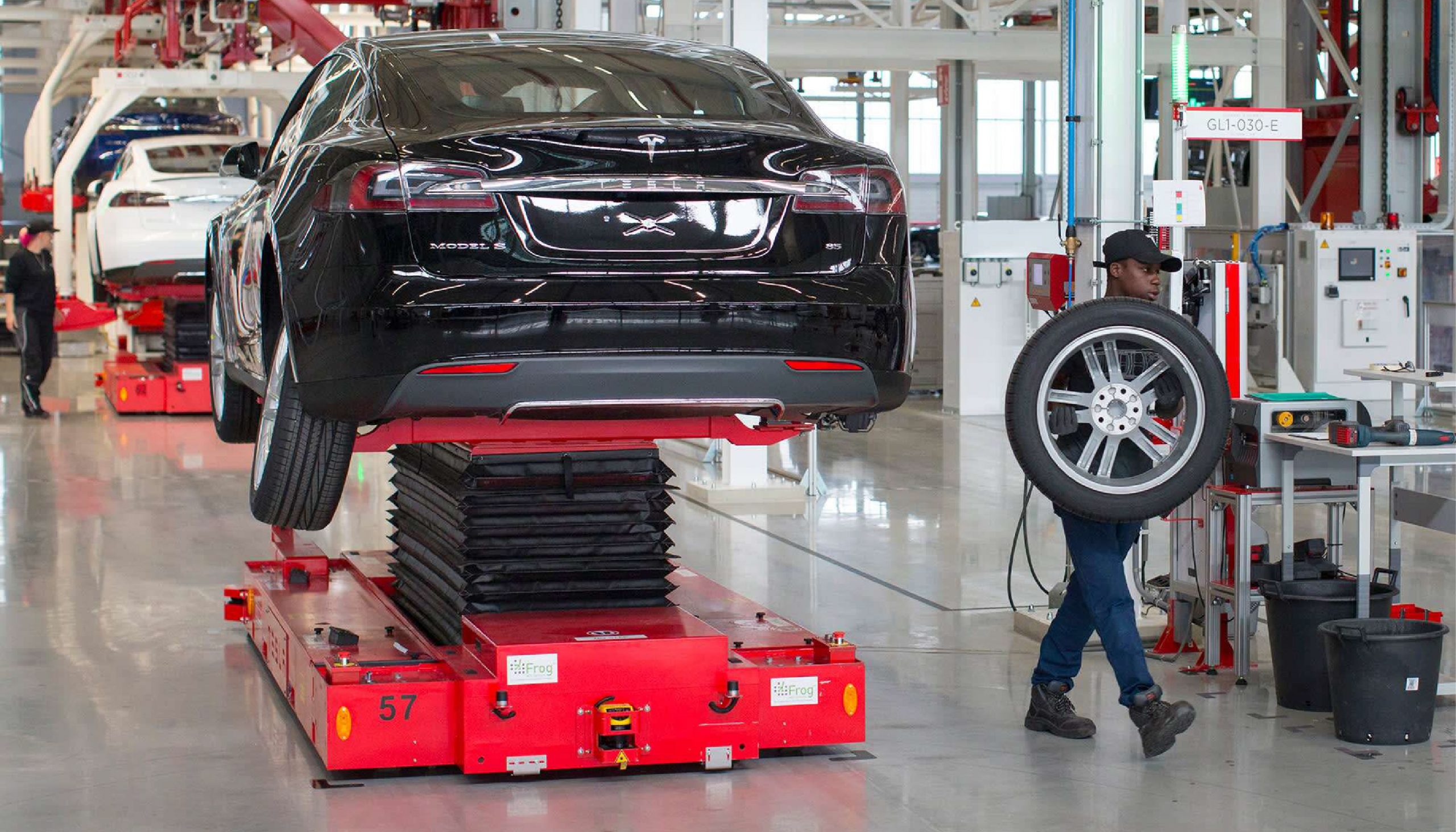 tesla same hour service