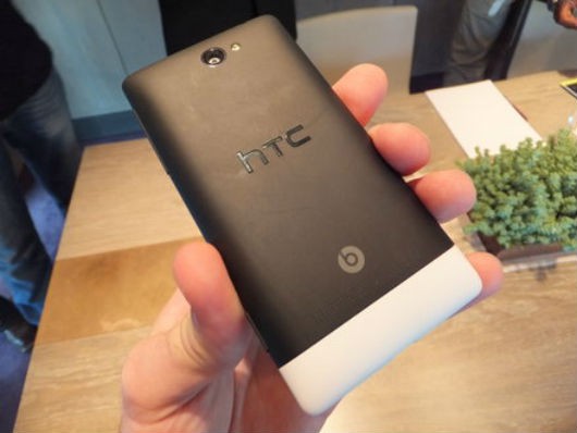 htc best phone design award 2013