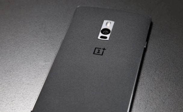 هاتف جديد لوان بلس يظهر على مواقع اختبارات الأداء