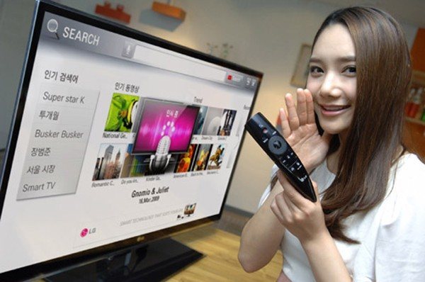 ميزة التحكم الصوتي في اجهزة التحكم عن بعد لشاشات LG