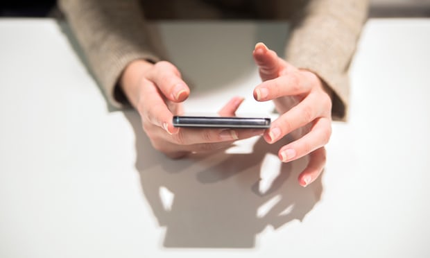 شركات تتخطى التحديثات الأمنية لنظام أندرويد ولا تُعلم مستخدميها