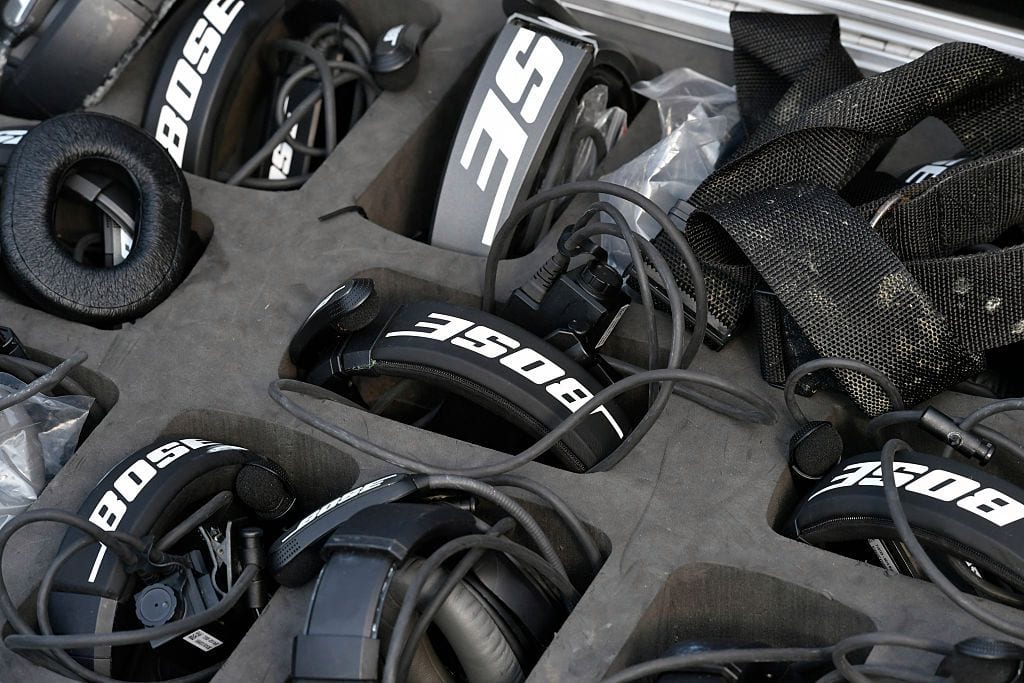 شركة Bose تقدم منتجًا رسميًا لمساعدة مرضى ضعف السمع