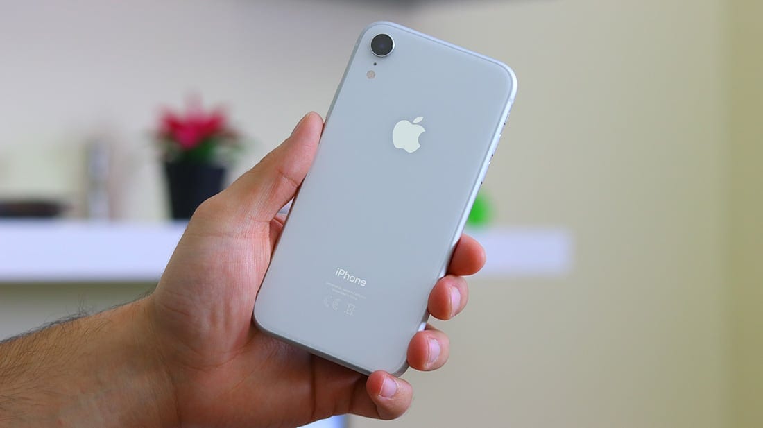 مراجعة هاتف أيفون اكس آر