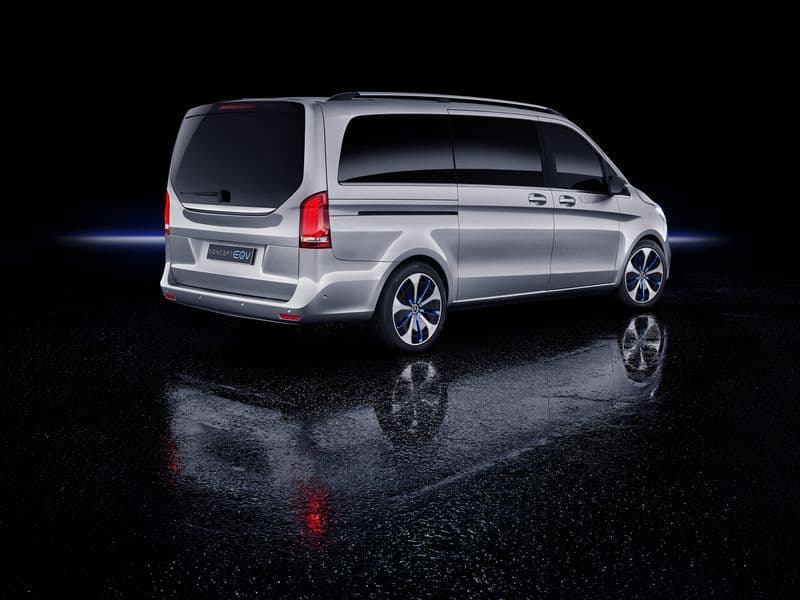 شاحنة EQV الكهربائية 2