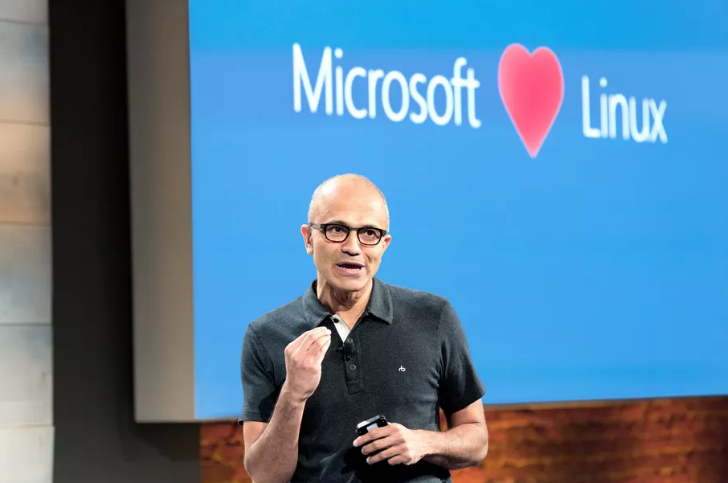 ويندوز 10 بنواة لينكس القادم سيأتي مُدعمًا بنواة لينكس