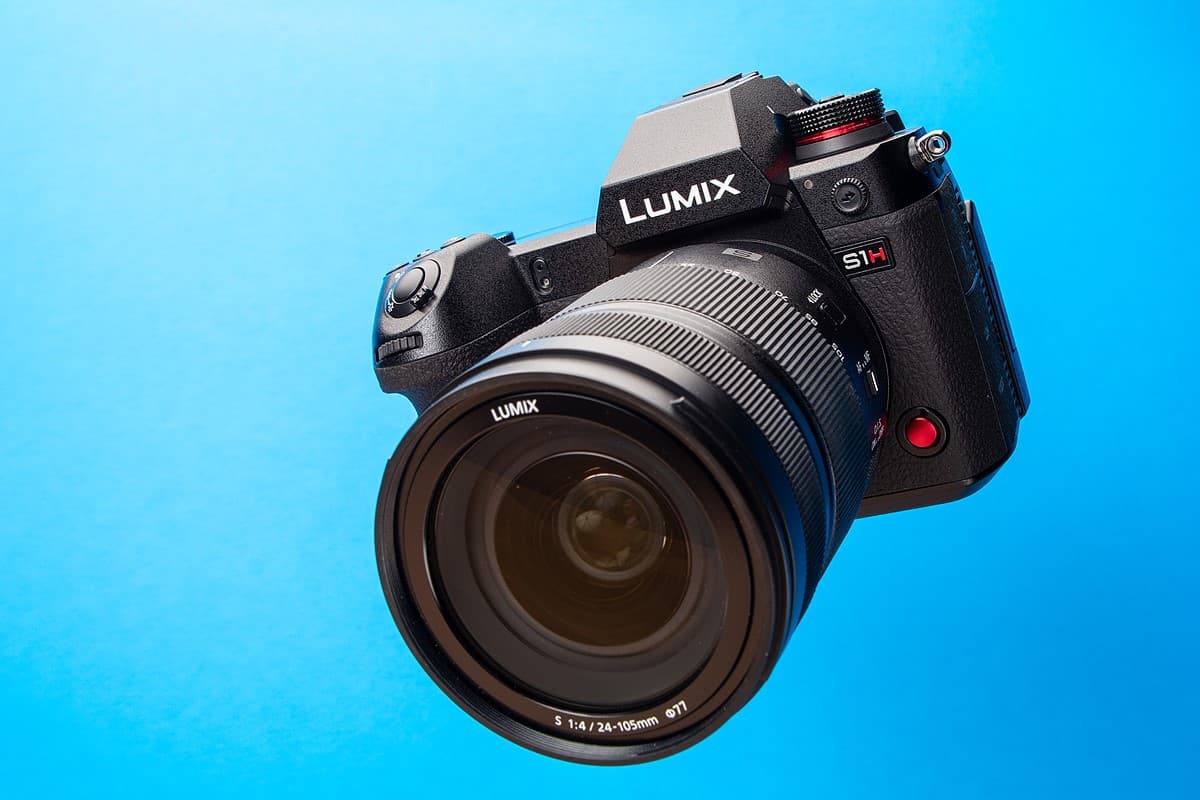 تطبيق Lumix Tether لتحويل كاميرا باناسونيك إلى ويب كام