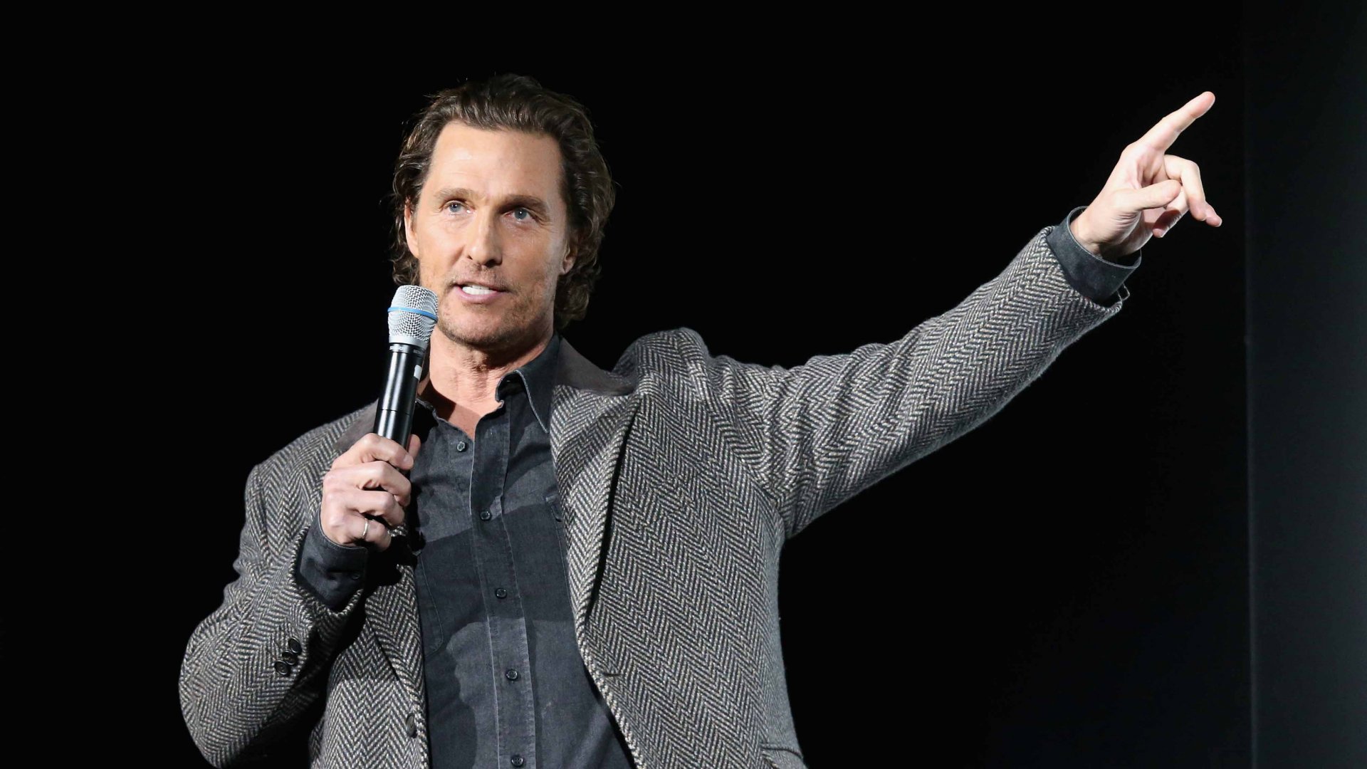 كيف تسوّق فكرة مشروعك وفقًا لممثل حائز على الأوسكار؟