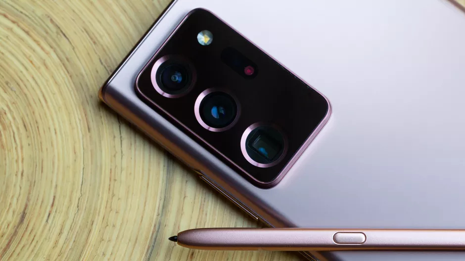 اكتشاف عيوب في كاميرا جالاكسي نوت 20 ألترا