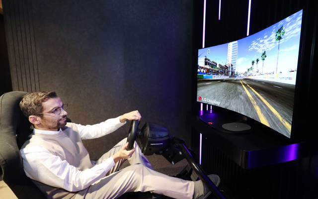 شركة LG ستستعرض شاشة ألعاب قابلة للطي (جزئياً) في معرض CES 2021 القريب