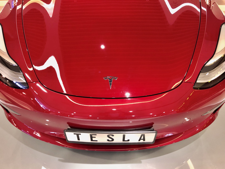 بعد أفضل ربع مالي في تاريخها، من أين أتت أرباح Tesla لعام 2021؟
