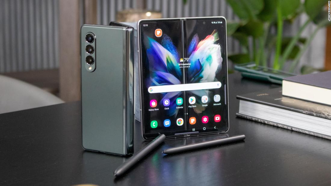 هواتف قابلة للطي، ساعات ذكية وسماعات لاسلكية هي نجوم حدث Galaxy Unpacked الجديد