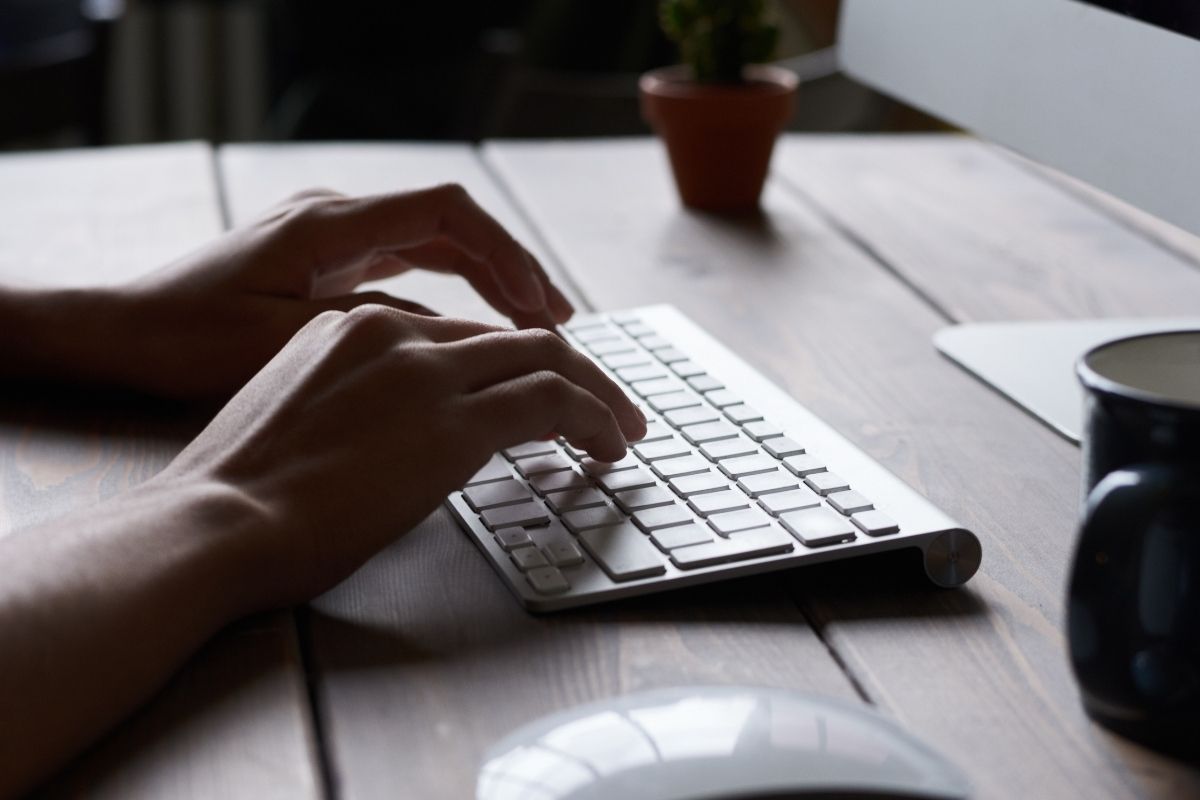 تعلم الكتابة السريعة