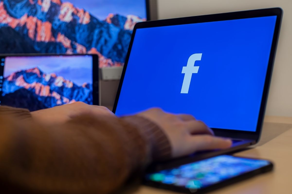 كيف اغير اسمي في الفيس بوك