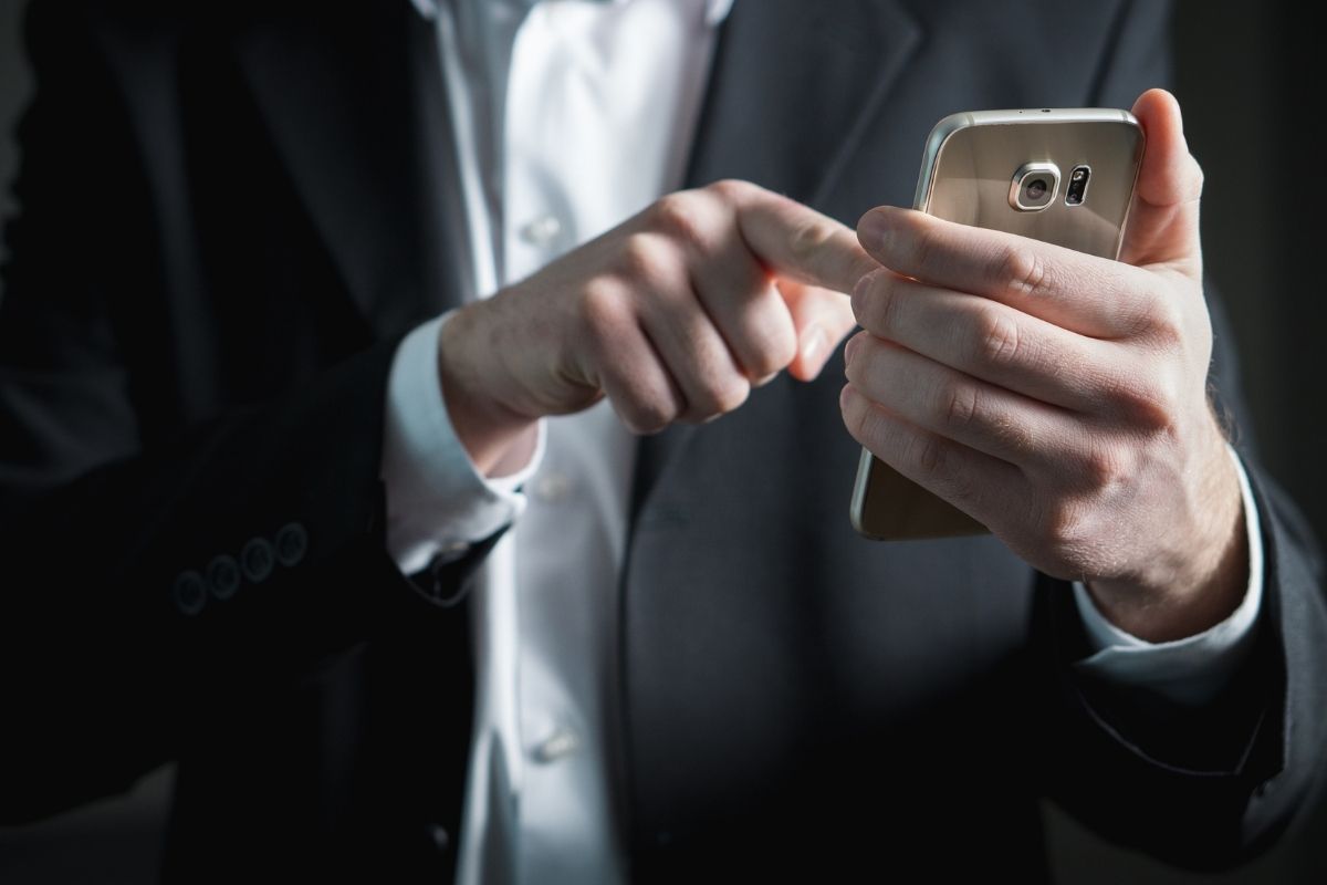 نقل الواتس من اندرويد الى ايفون