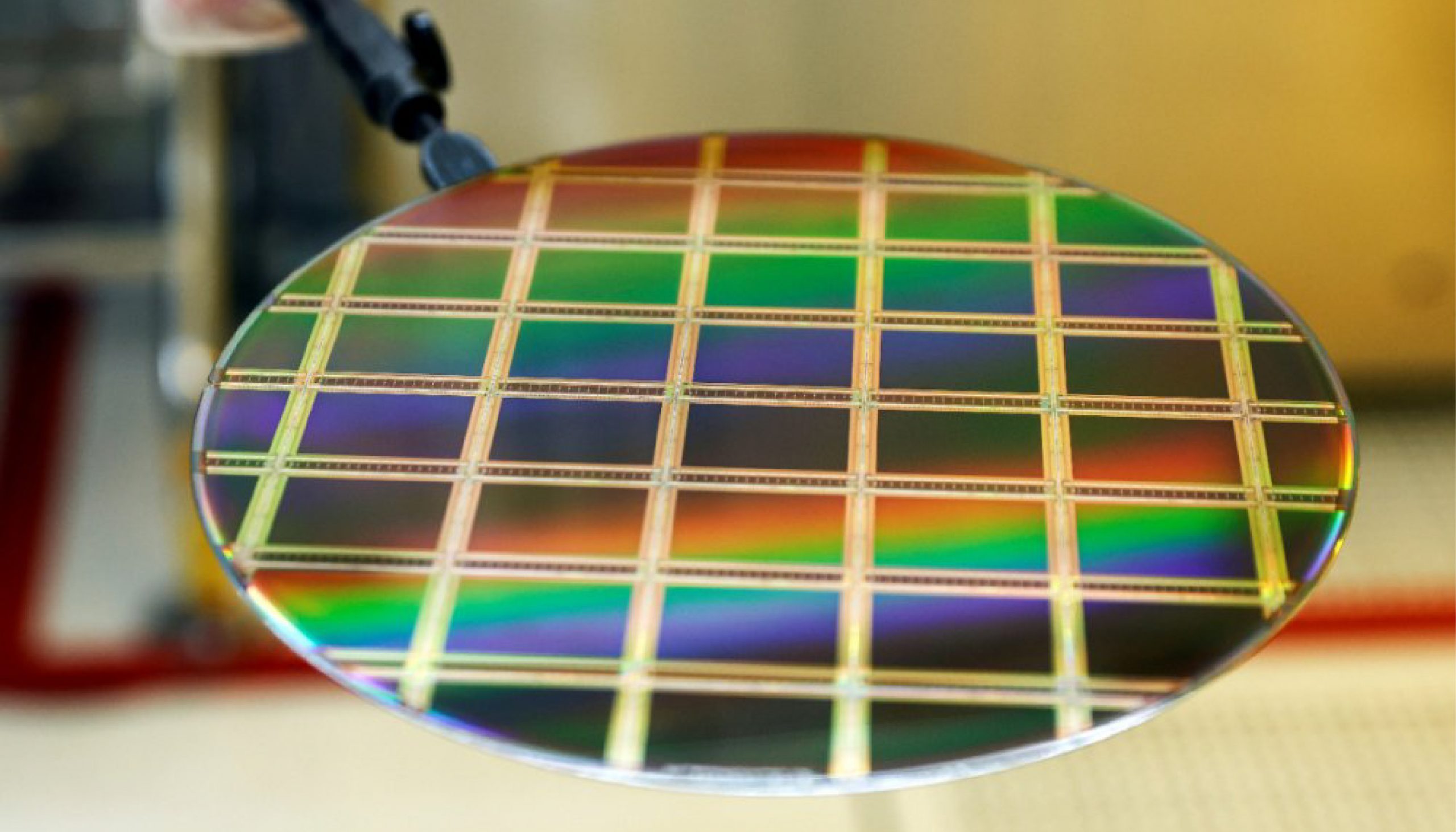 UAE keen to invest in semiconductors