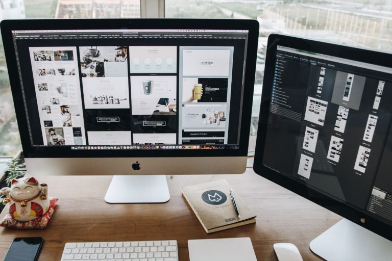 شاشة الكمبيوتر