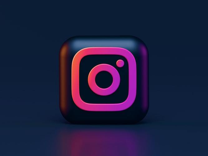 حظر اي حساب في انستقرام