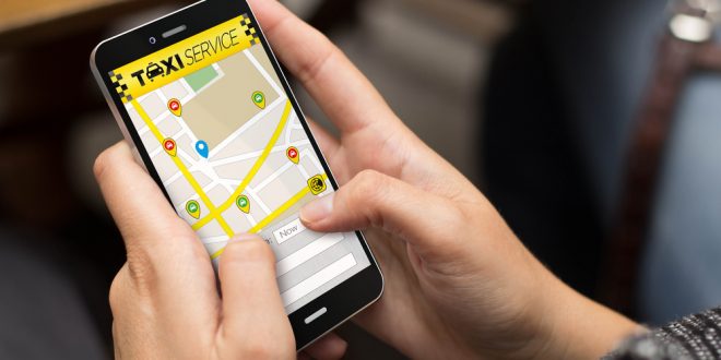 تطبيقات نقل الركاب وتوصيل الطلبات
