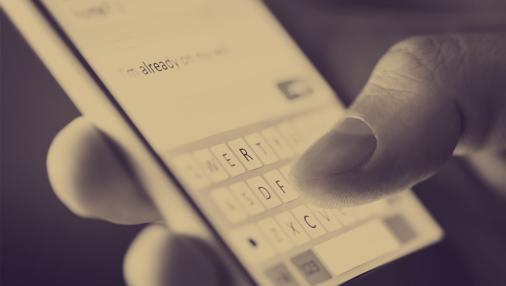 الحكومة الأمريكية كانت تمتلك وصولاً كامل إلى رسائل المستخدمين الخاصة على تويتر