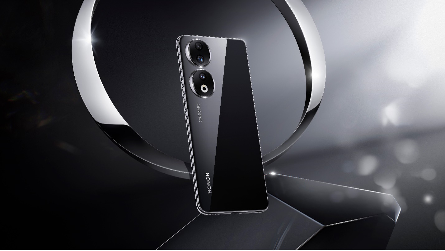 ما الذي يجعل هاتف HONOR 90 خياراً ذكياً للترقية القادمة هذا العام؟