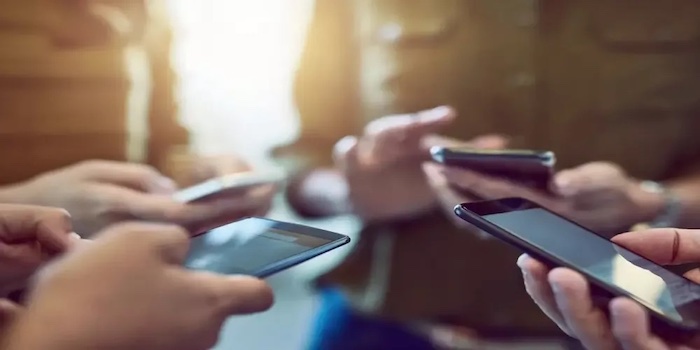 فوائد الهاتف المحمول