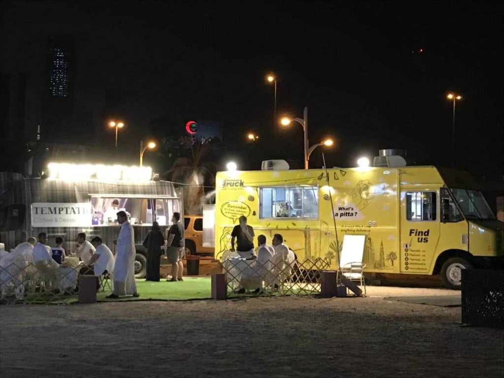 خطوات إصدار رخصة عربة متنقلة