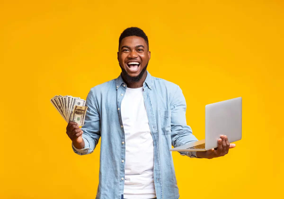 قائمة من أفضل مواقع الربح من الانترنت باللغة العربية